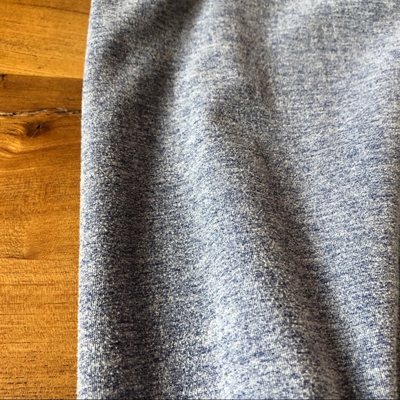 Anthropologie Eloise Blue Gray Spandex V- Neck Stretch Tank - Picture 8 of 9